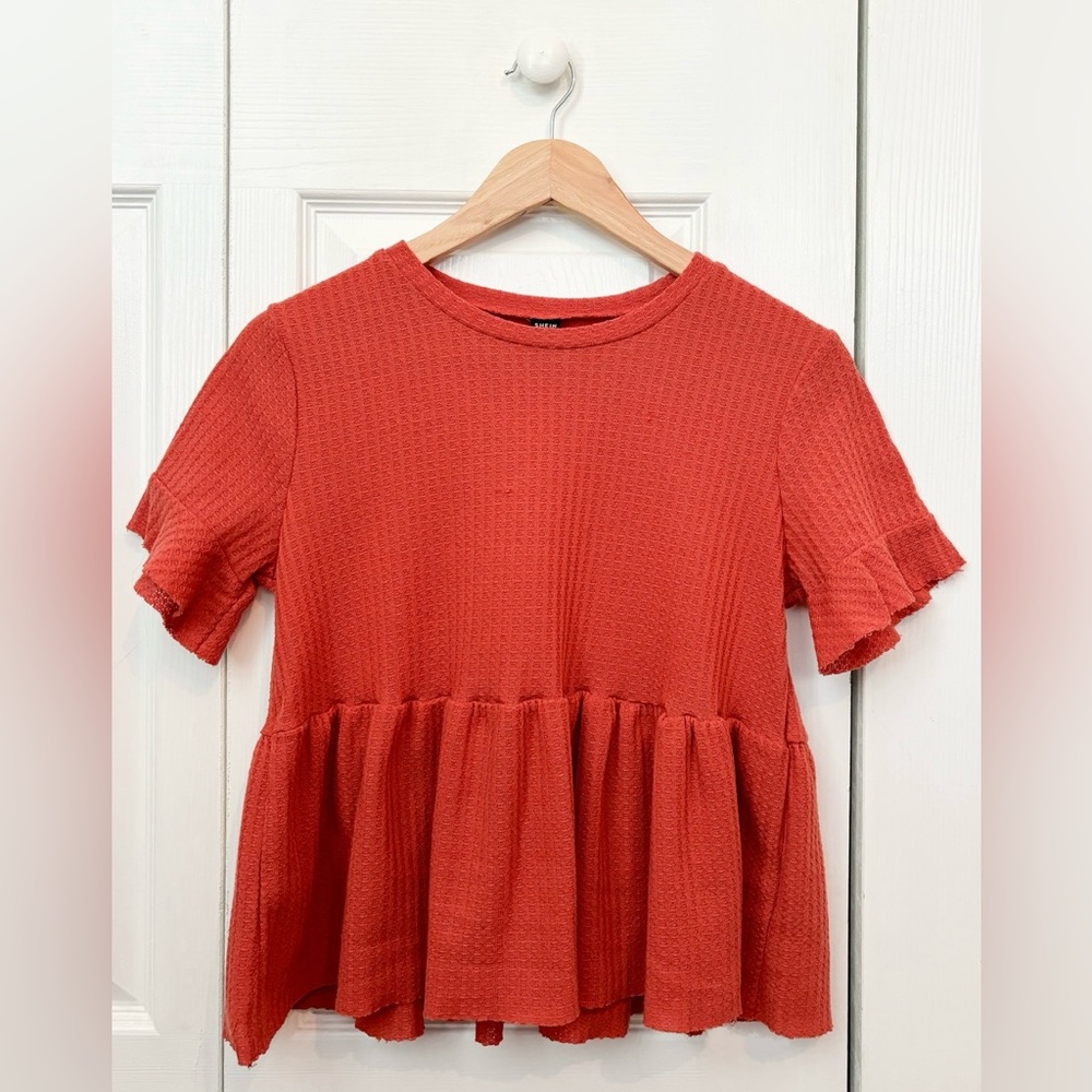 |Shein Ruffle Cuff Babydoll Top|~ Size S~ color: Coral~ Lightly worn~